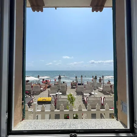 La Casa Sulla - On The Beach- Happy شقة